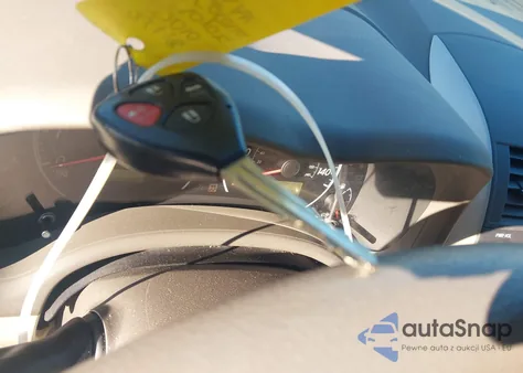 2010 Toyota Corolla Le z USA, uszkodzony, nr VIN 2T1BU4EE4AC247084